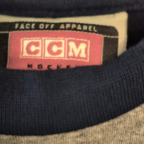 CCMFace Off ApparelToronto Maple LeafT-shirt-Boy L - Picture 2 of 3